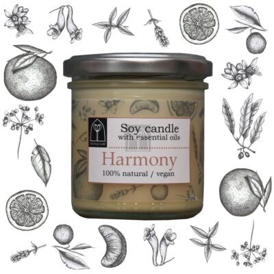 vonná sojová svíčka s přírodními esenciálními oleji