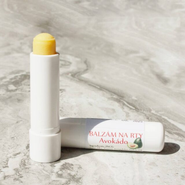 Přírodní balzám na rty bez aromat a sladidel