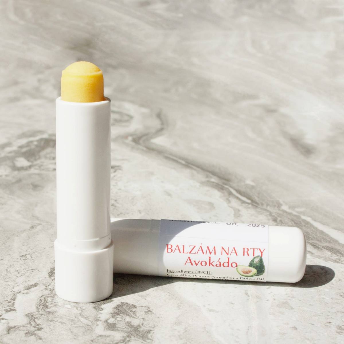 Přírodní balzám na rty bez aromat a sladidel